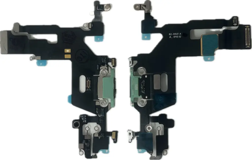 iPhone 11 ドックコネクター 緑