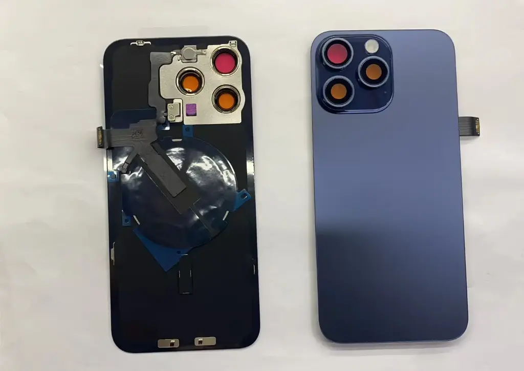 iPhone 15ProMax バックガラス （レンズ＆MagSafe付き）互換品 青 ロゴなし