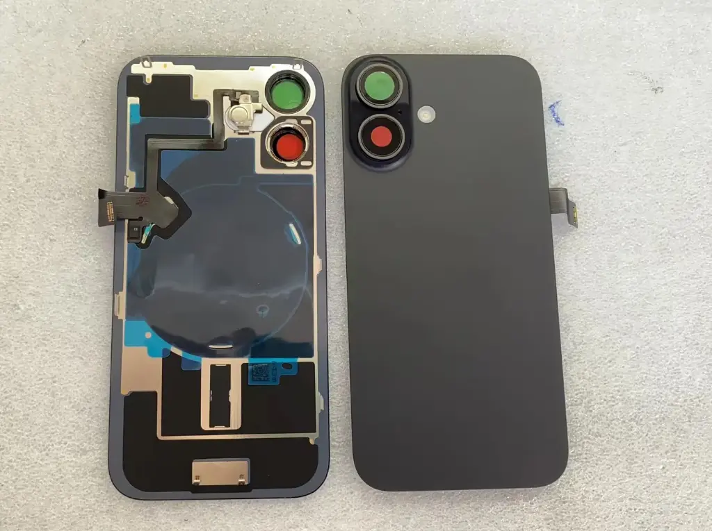 iPhone16バックガラス（レンズ＆MagSafe付き）互換品 黒 ロゴなし