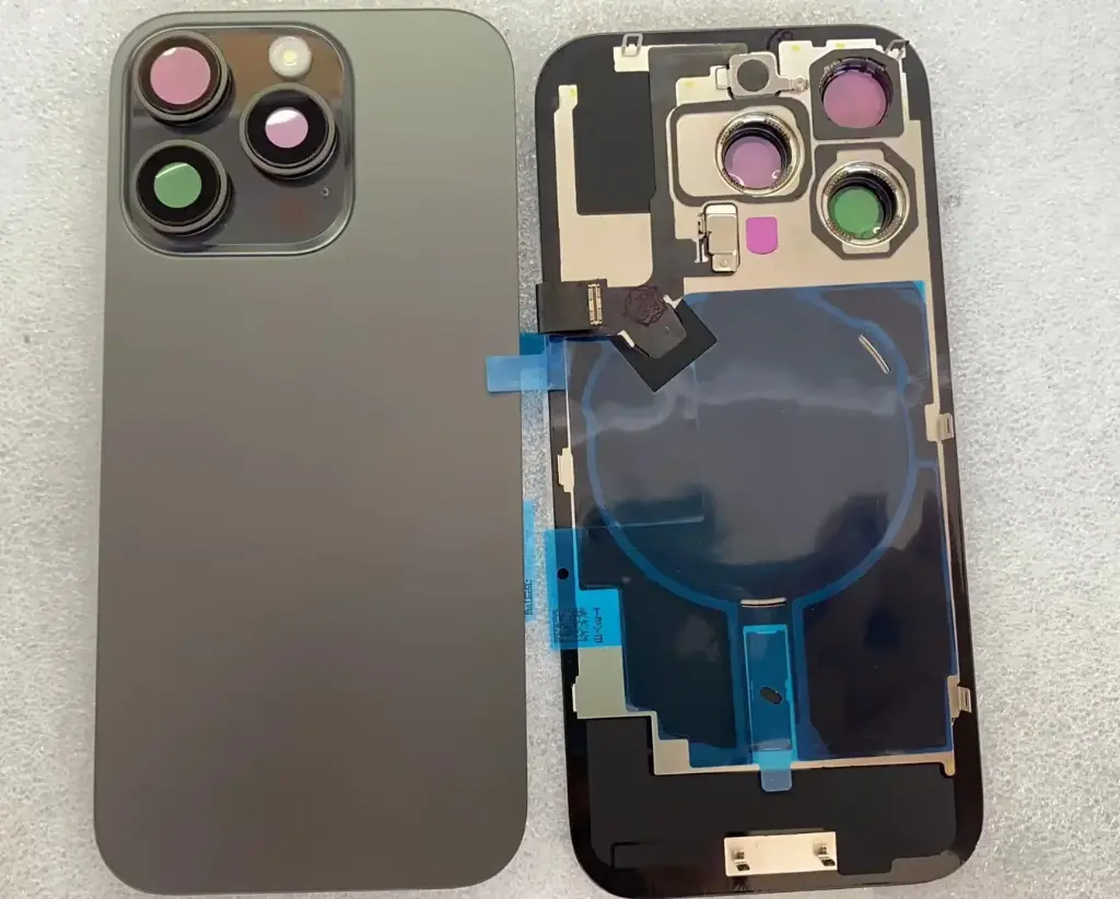 iPhone 16Proバックガラス（レンズ＆MagSafe付き）互換品 黒 ロゴなし