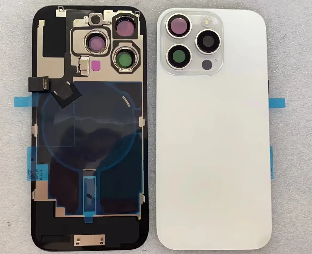 iPhone 16Proバックガラス（レンズ＆MagSafe付き） 白 ロゴなし 互換品
