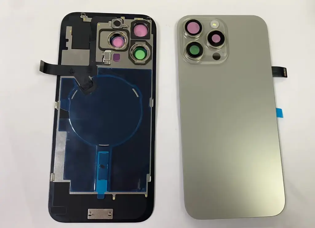 iPhone 16ProMaxバックガラス（レンズ＆MagSafe付き）互換品 ナチュラル ロゴなし