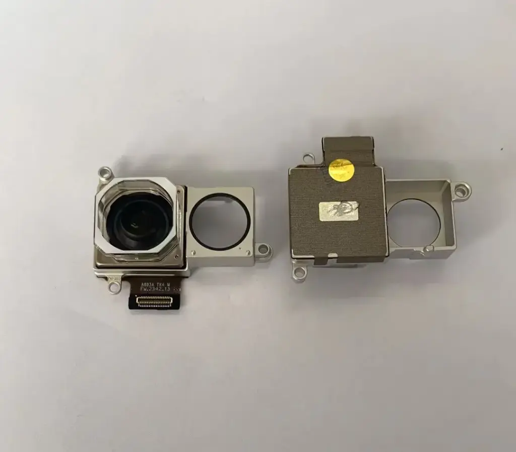Google Pixel 9 バックカメラ(超広角)