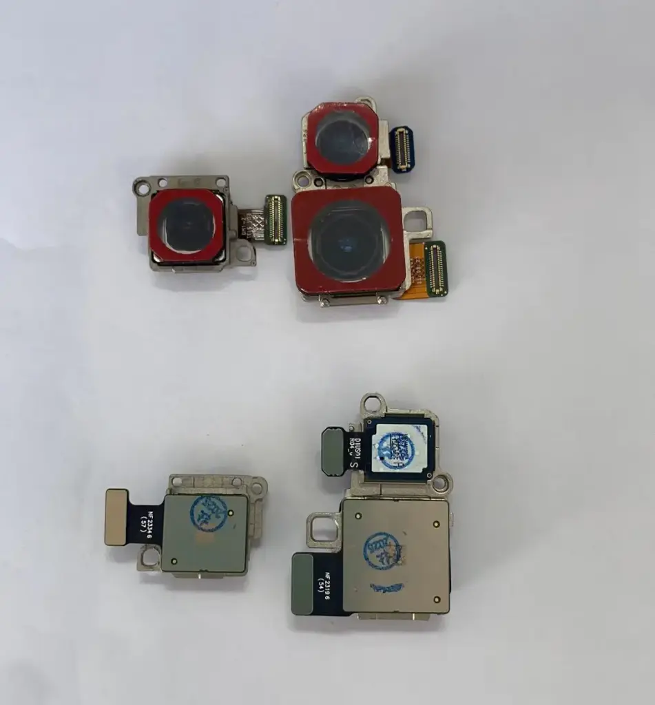 Galaxy S25  バックカメラ