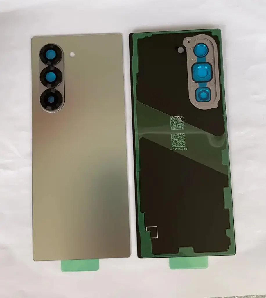 Galaxy Z Fold6 バックパネル シルバー