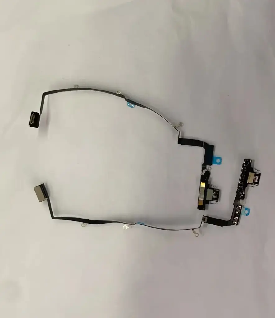 iPhone Air ドックコネクター ブラック