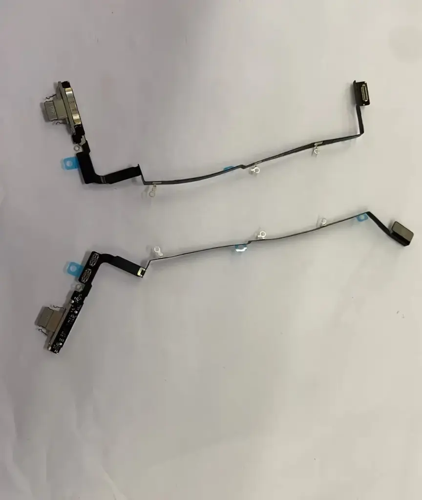 iPhone Air ドックコネクター ホワイト