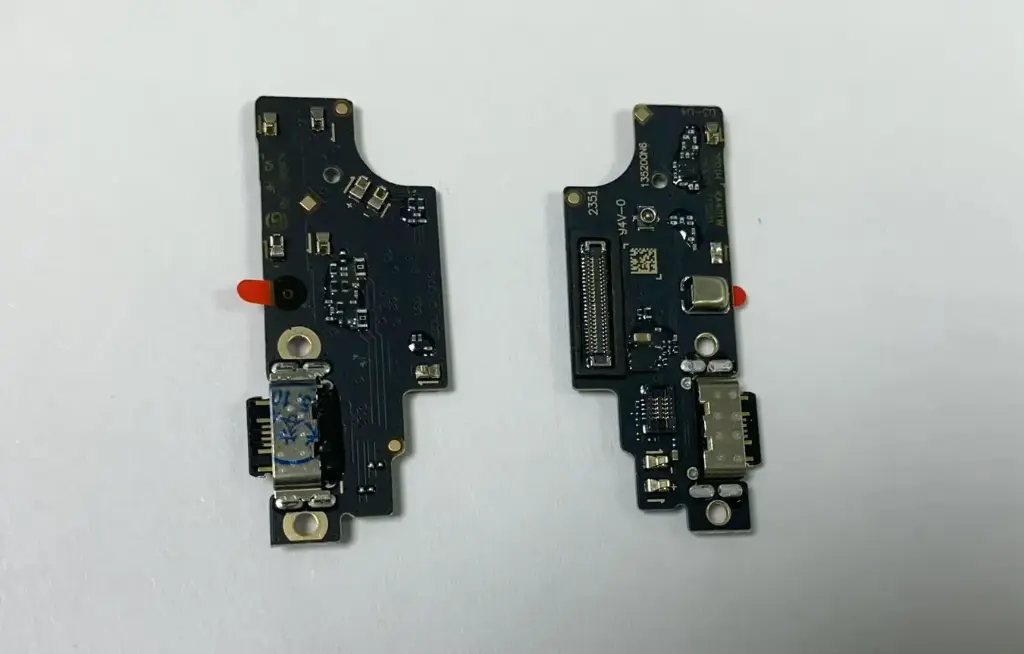 XiaoMi Redmi note 13 pro 4G ドックコネクタ ー