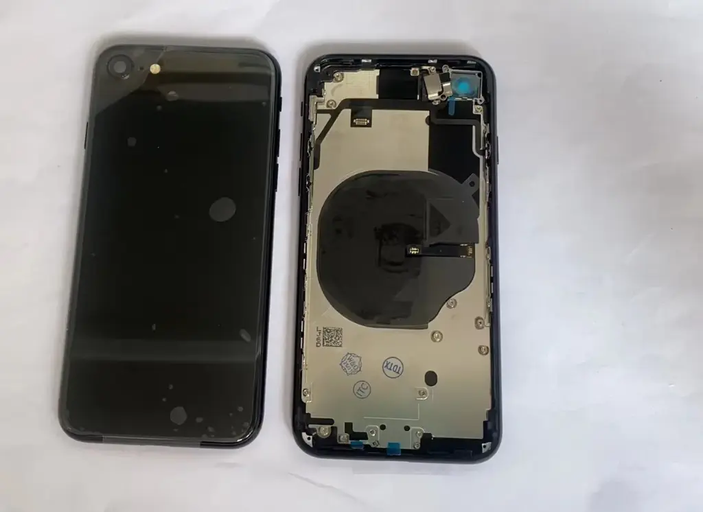 iPhone SE2  バックガラス(フレーム一体型) 互換品 黒 ロゴなし