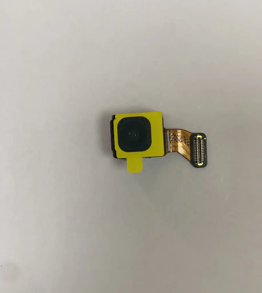 Galaxy S22 Ultra SC-52C フロントカメラ