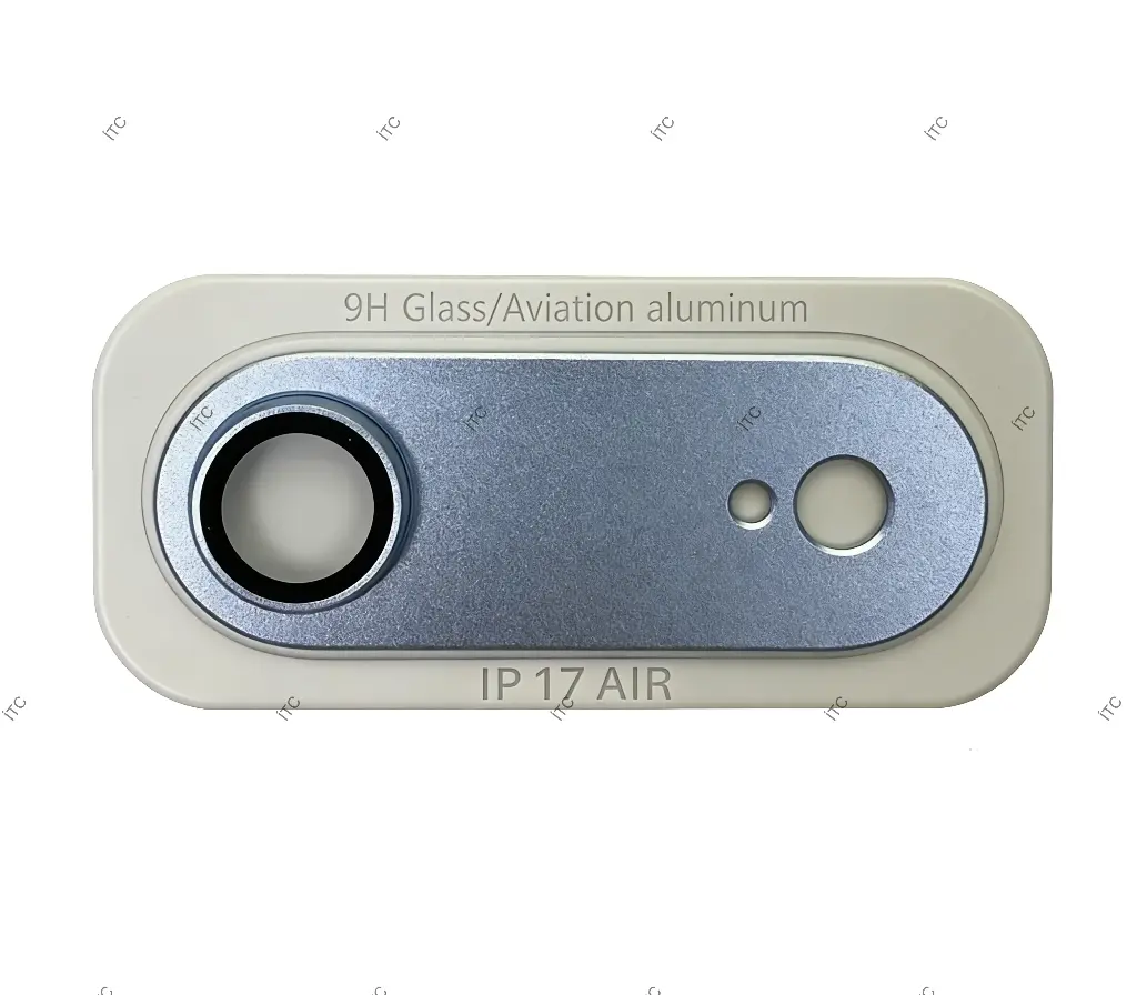 iPhone Air カメラレンズカバーブルー