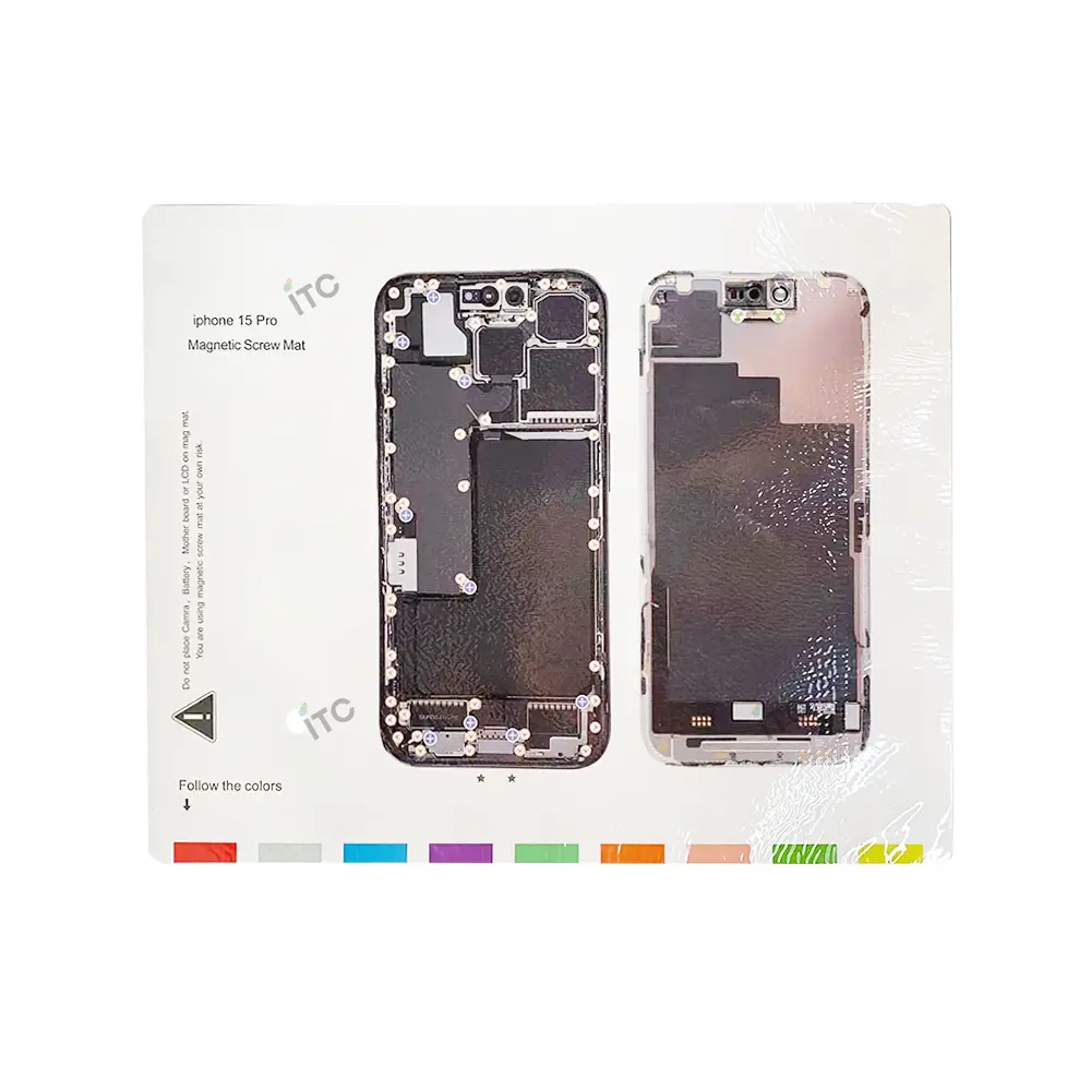 iPhone 15 Pro  磁気ネジマット